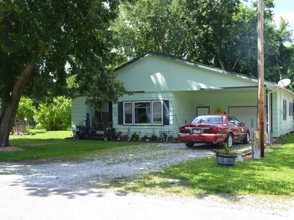 429 Meadow St, Niota, IL 62358