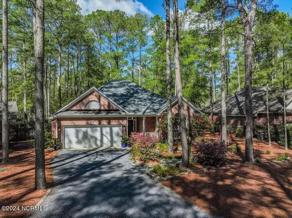 100 Pinyon Circle, Pinehurst, NC 28374