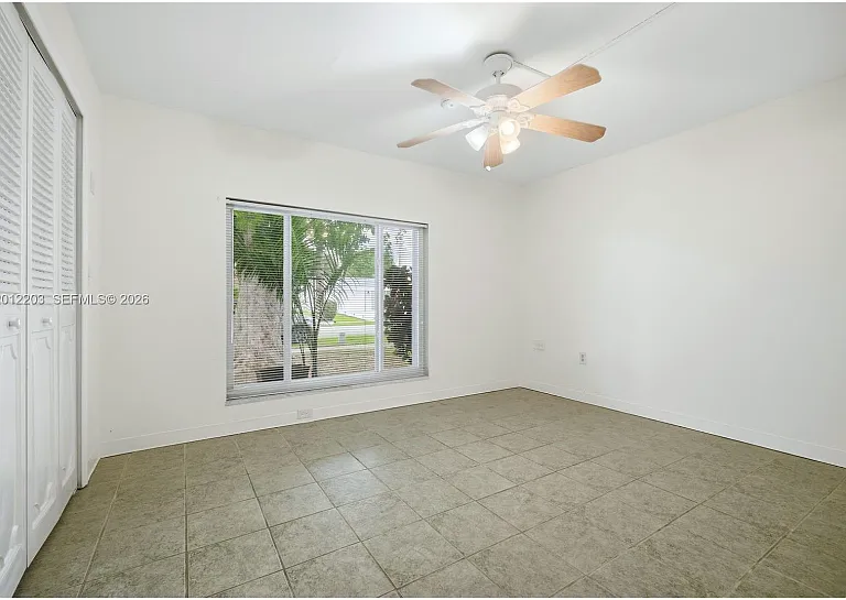 920 NW 92nd Ave — Photo 12