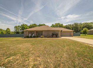 45 Red Bud Ln, Ward, AR 72176