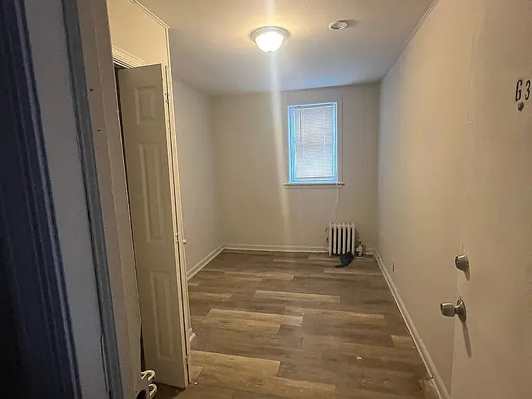 Studio, 500 sqft, $800 — Photo 2