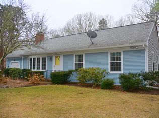 2 Coventry Pl, Sandwich, MA 02563