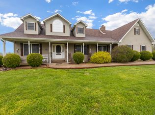 208 Hogcreek Rd, Ozark, MO 65721