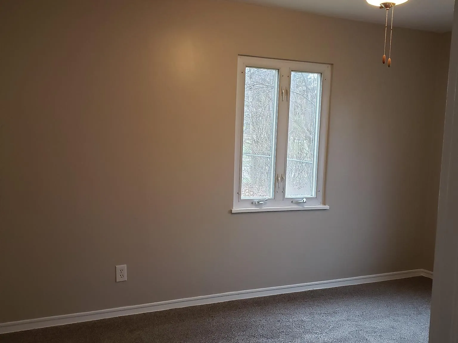 14311 Fairlawn Ave — Photo 3