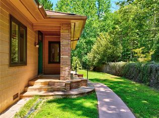 113 Wandering Way, Pickens, SC 29671