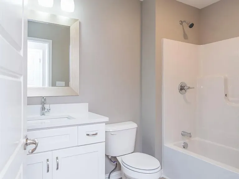 258 E 2nd St #202 — Photo 7
