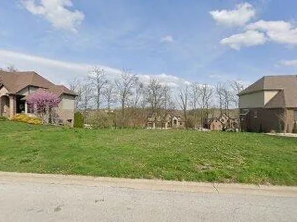 8989 Winding Trail St, Saint John, IN 46373