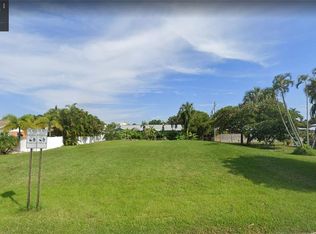 205 84th St, Holmes beach, FL 34217