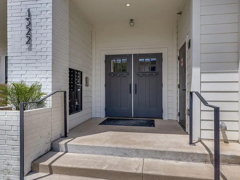 The Fairmount at Magnolia — Photo 45