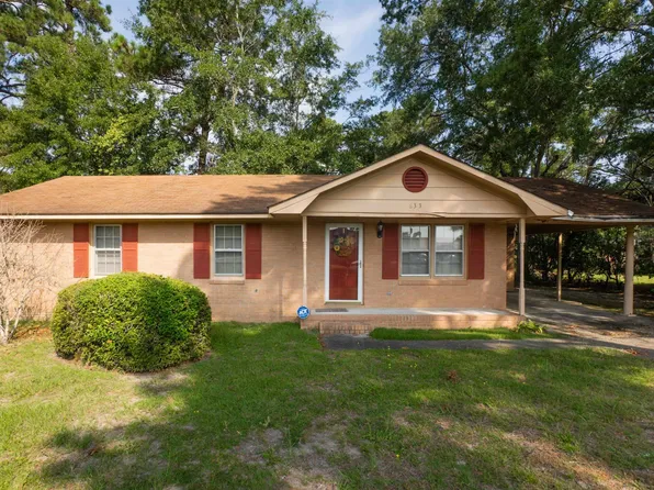 633 Sykes St, Manning, SC 29102