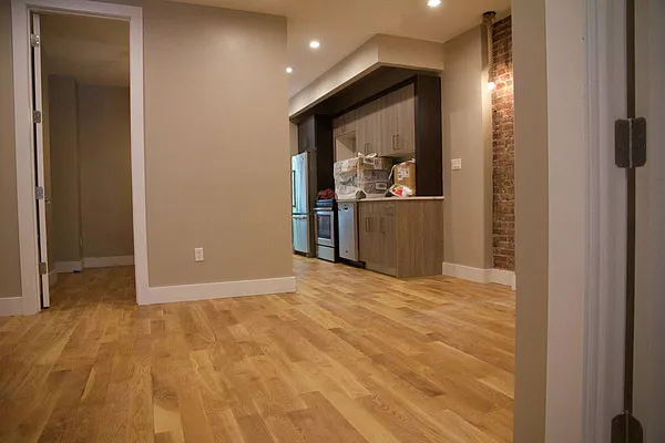 Rented by P Management | media 14