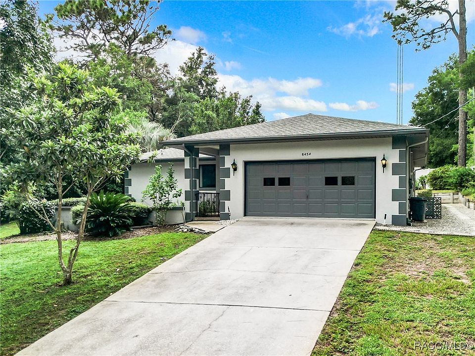 8454 N Sarazen Dr, Citrus Springs, FL 34434 | Zillow