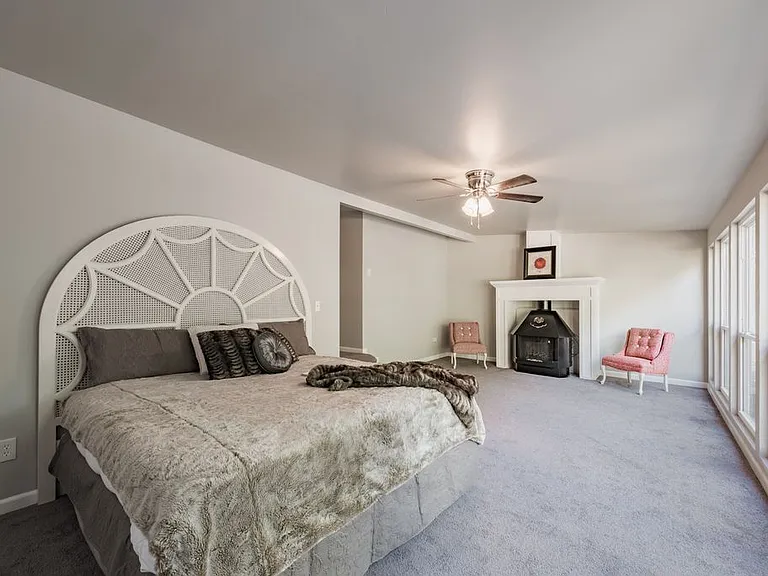 4713 N Harvey Pkwy — Photo 21