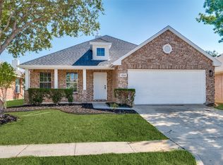 1028 Aviary, Aubrey, TX 76227