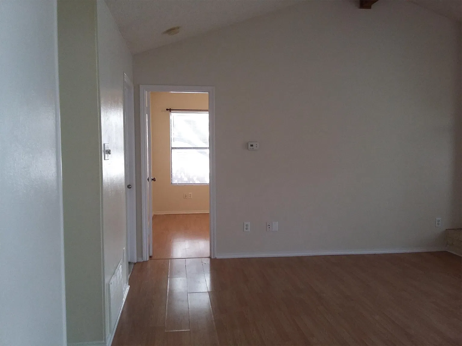 1915 Ramona Circle - 1 — Photo 4
