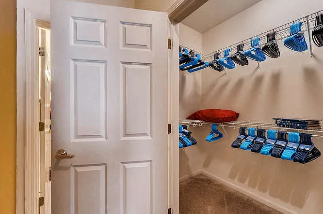 Two Bedroom Walk In Closet