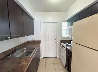 1255 SW 6th St APT 6, Miami, FL 33135