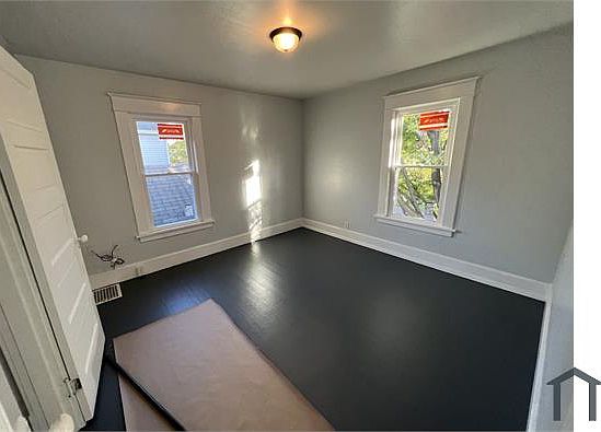 5th image of 2403 Sherman Ave