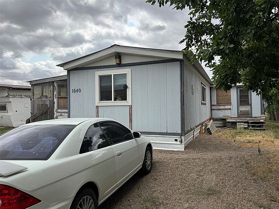 2nd image of 1640 8th Ave NW