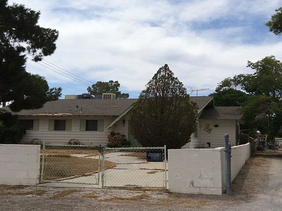 2nd image of 5833 W La Madre Way