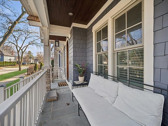 3rd image of 1801 Elmwood Ave