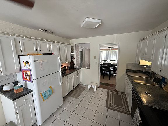5th image of 23 Hibiscus Dr