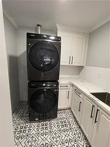 1821 Manson Ave — Photo 41