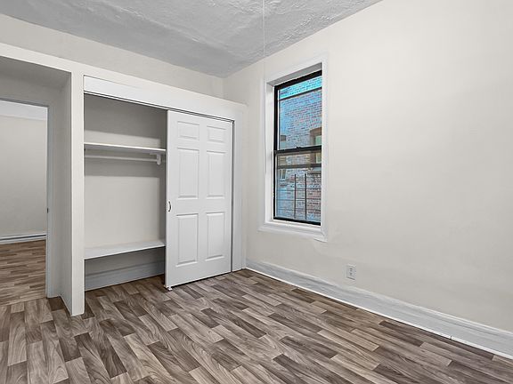 3rd image of 102 Nagle Ave #4