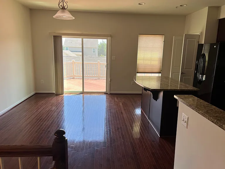 11761 Nationals Ln — Photo 9