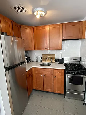 Rented by Bold New York | media 4