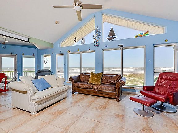 4th image of 13214 Bermuda Beach Dr