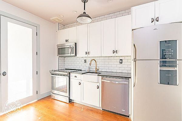1st image of 11 Brooklyn Ave #4C