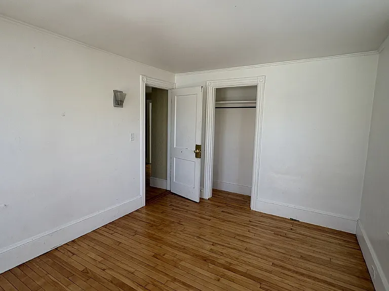 670 Main St — Photo 11
