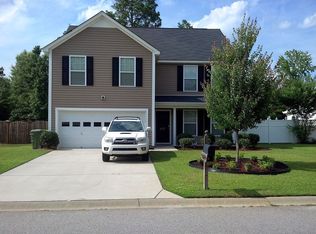 832 White Fawn Dr, Hopkins, SC 29061