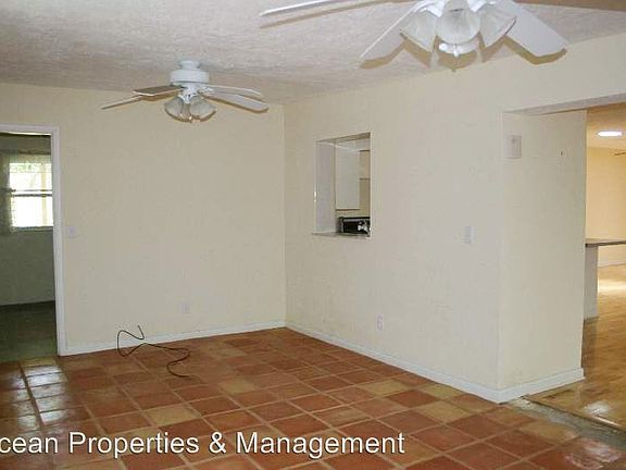 5th image of 209 Due East St