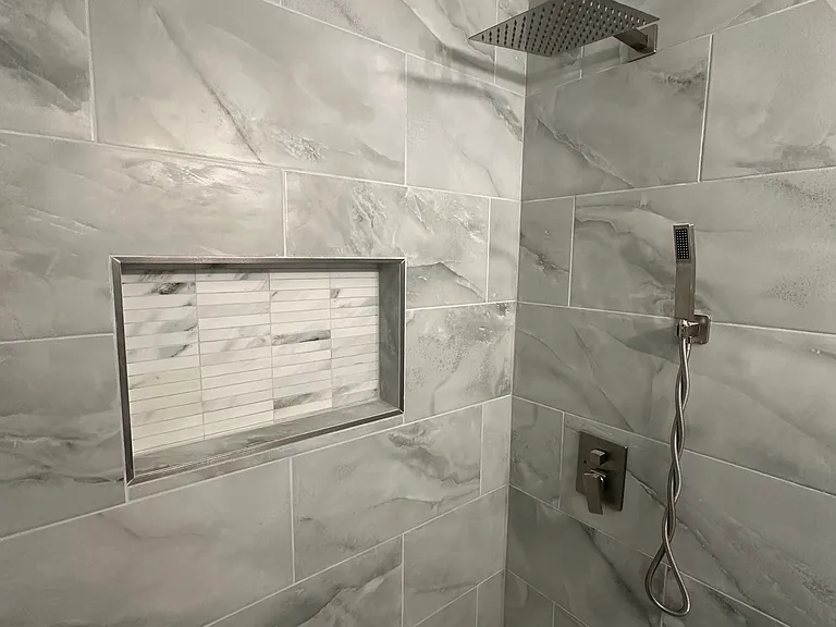 502 Compton St — Photo 3