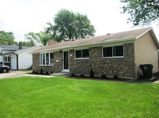 29 E Nevada Ave, Glendale Heights, IL 60139