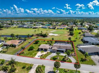 3 Oakland Hills Ct, Rotonda West, FL 33947