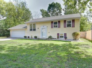 2417 Sangamon Dr, Champaign, IL 61821