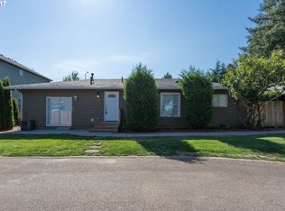 19549 Hummingbird Loop, Oregon City, OR 97045