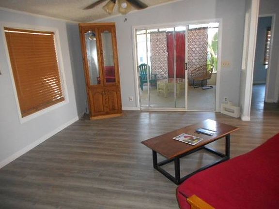 5th image of 120 Strawberry Junction Ln