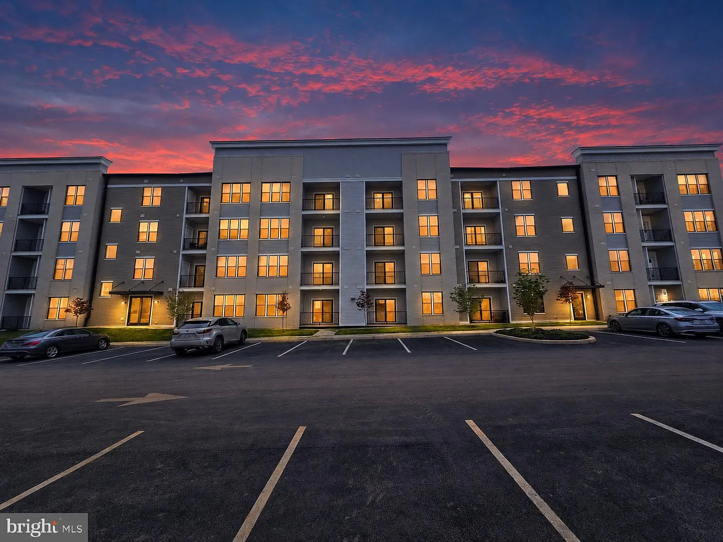 2 bed, 118 sqft, $2,295 — Photo 1