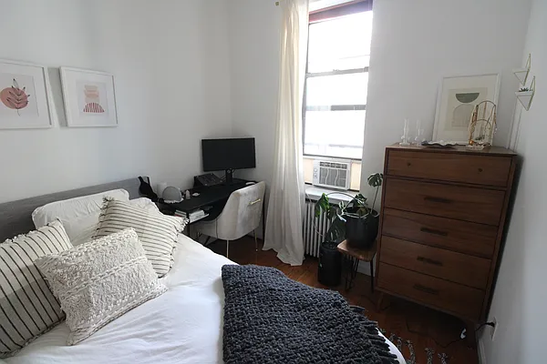 Rented by Luxor Homes & Investment Realty | media 41