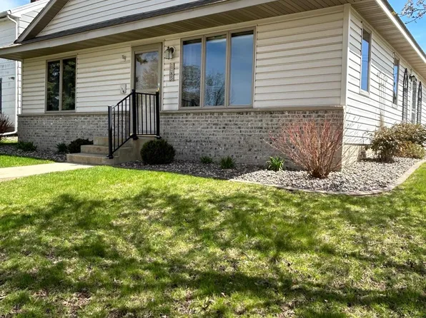 1085 S Main St, Zumbrota, MN 55992