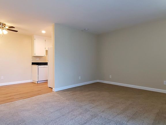 4th image of 420 Alameda Del Prado #410-N
