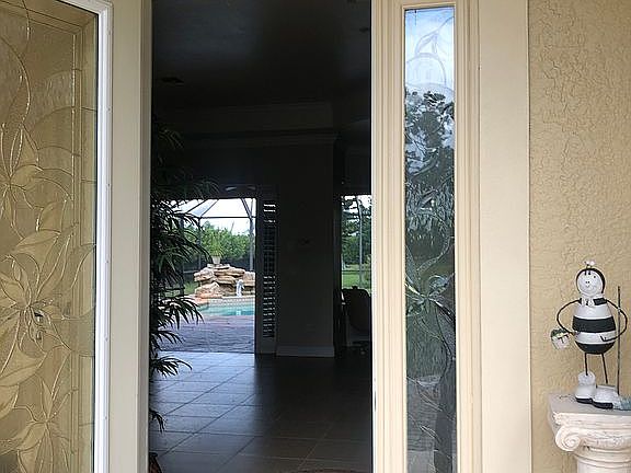 Frosted hurricane 5 door 