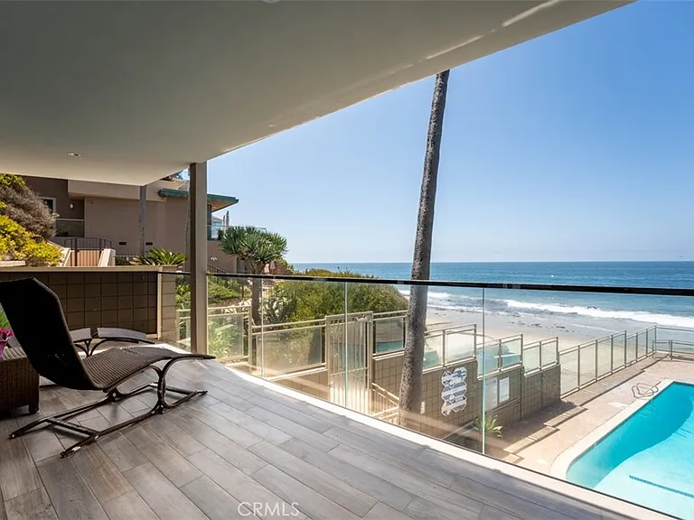1585 S Coast Hwy #24 — Photo 4