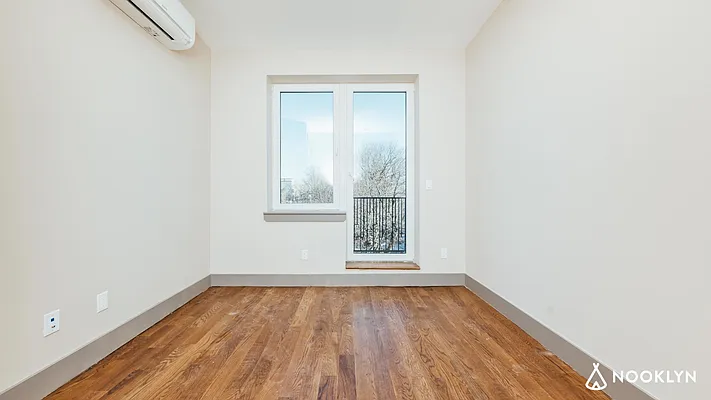 Rented by Nooklyn NYC LLC | media 15