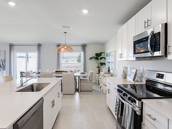 7th image of this home