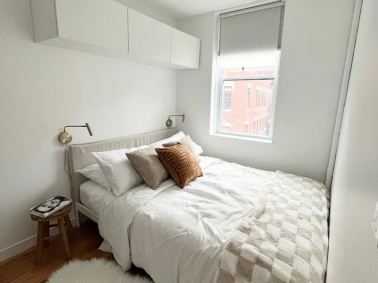 84 W Cedar St #5 — Photo 11